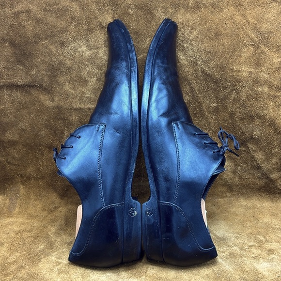 Dolce & Gabbana Point Toe Shoes - Picture 7 of 11